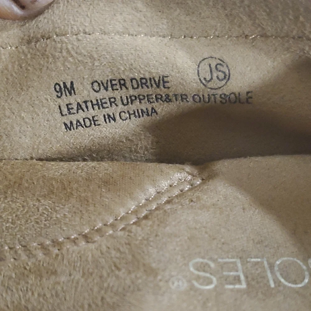 AEROSOLES Beige Textured Moccasins for Women - Picture 10 of 10